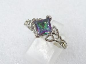 色石　指輪(18号)